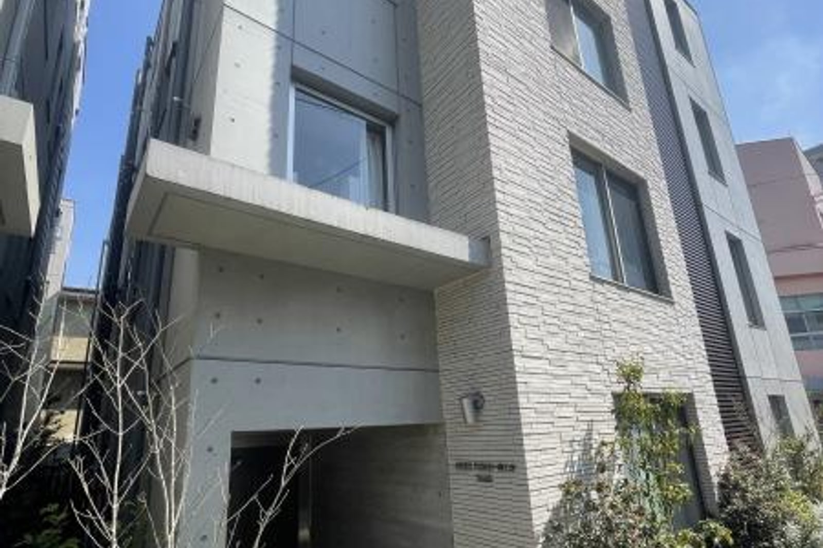 GRANPASEO碑文谷South
