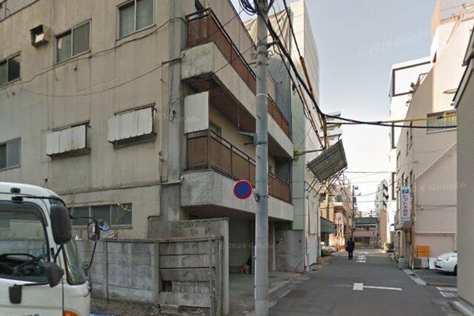 エルレナート新富町