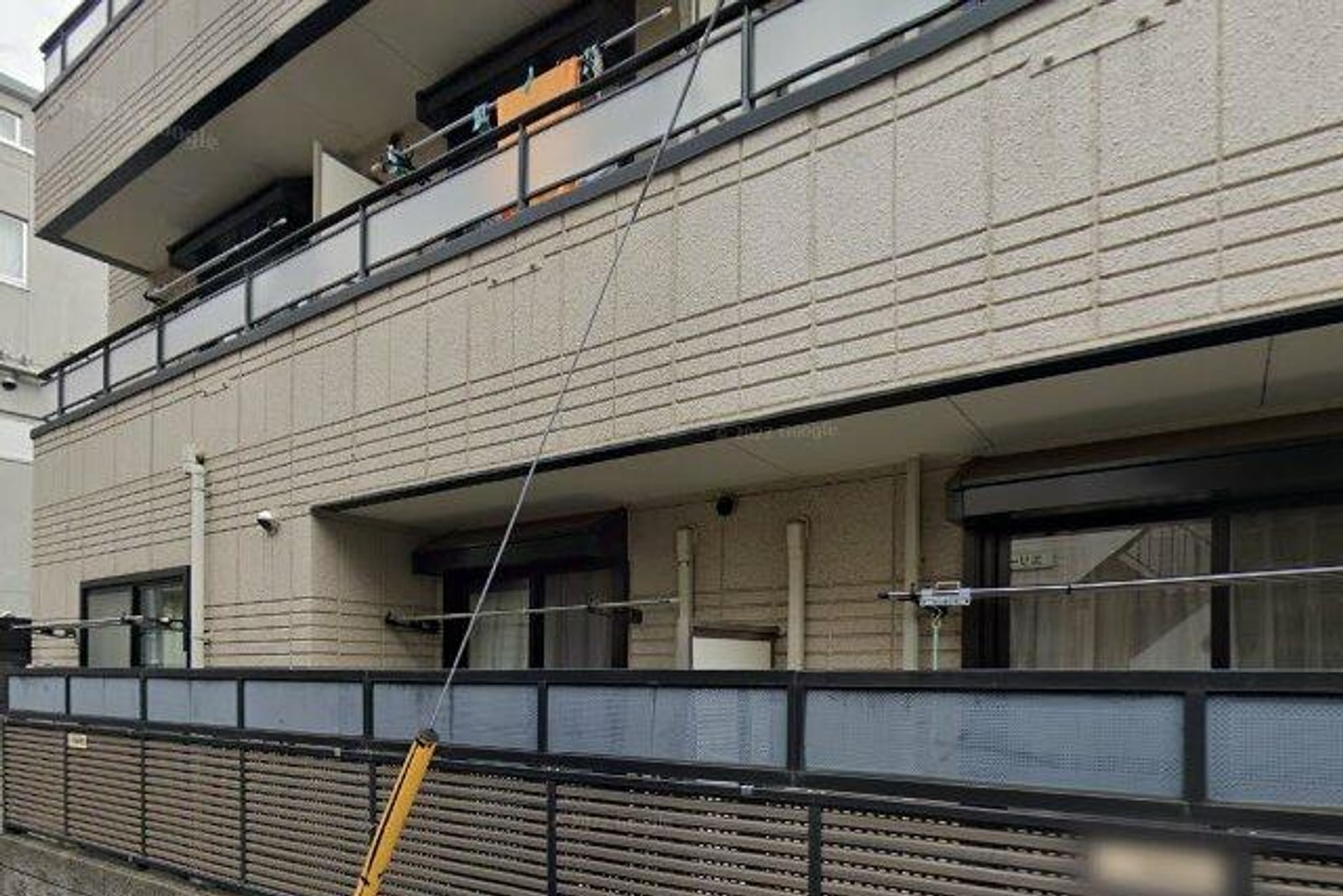 フレンドハウス