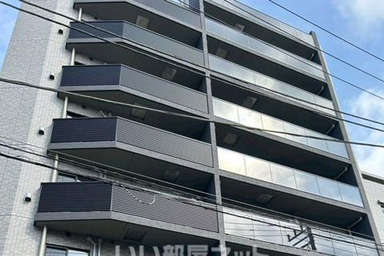 ルーブル中板橋六番館